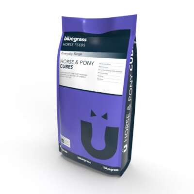 Bluegrass 10% Horse & Pony Cubes