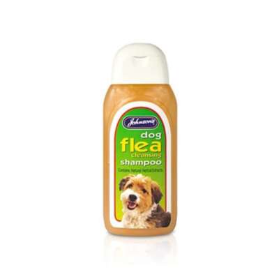 Johnson’s Flea Cleansing Shampoo for Dogs