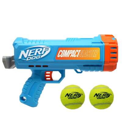 Nerf Dog Compact Ball Blaster & 2 Balls